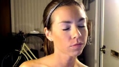 Brunette Solo Webcam Masturbation