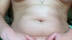 Amateur Webcam Babes Going Solo