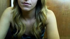 Hottest Amateur 19yo Blonde Teen going solo on Webcam