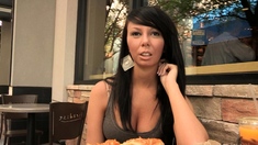 Love Chat Big Boobs Brunette Masturbating For Cam