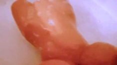 Play With Milfs Pussy In The Bathtub Fantasy