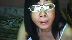 Mature Filipina granny